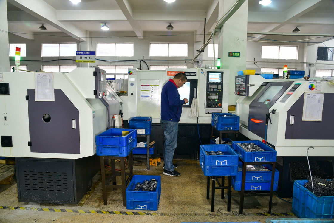 CV 1500W 2HP ACギヤ モーター32MMシャフトCH32-1500 CH CVの減力剤モーターによって3PHASE REDUCTORは電動機の変速機が自動車に乗る